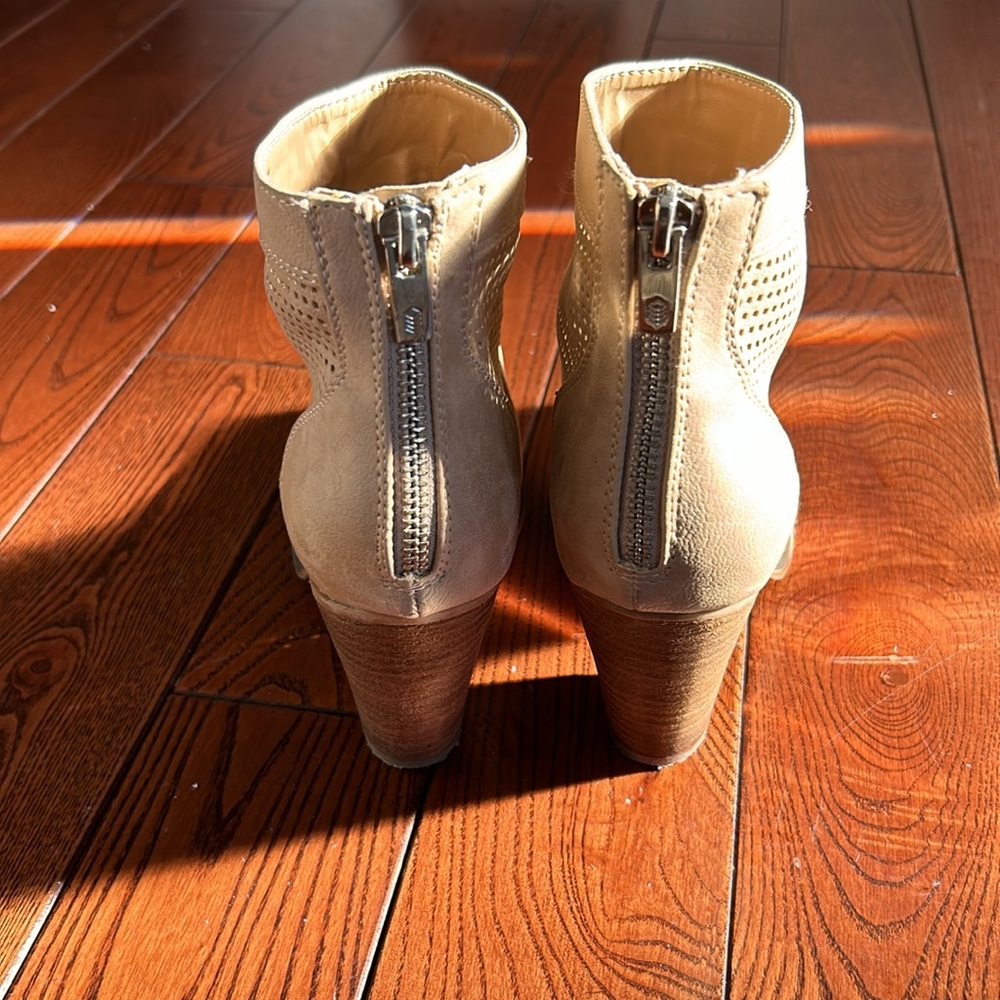 Call it Spring Booties - Picture 2 of 4